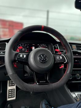 Preview: VW Golf 7 VII GTI R-line GTI GTD Passat B9 Lenkrad neu beziehen